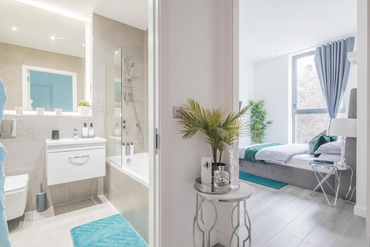 Elegant Apartment Μίλτον Κέινς Εξωτερικό φωτογραφία